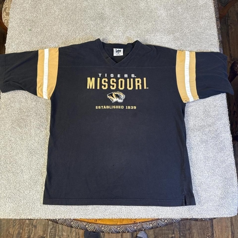 Vintage Lee Sport Missouri Tigers T-Shirt XL Heavyweight NCAA